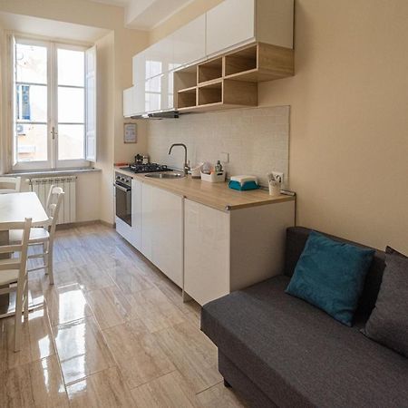 City Center Two-Roomed Flat - Termini/Aquarium Рим Екстериор снимка